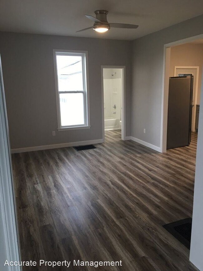 Building Photo - 3 br, 2 bath House - 4979 N 550 E