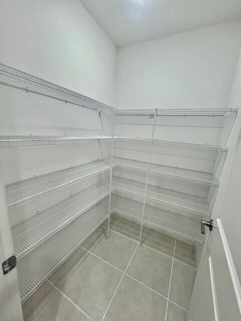 Building Photo - 9906 Spanish Lime Ct