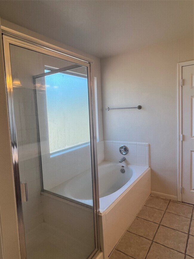 Building Photo - 3223 Amber Meadow Dr