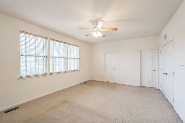 Building Photo - 22908 Snow Leopard Dr