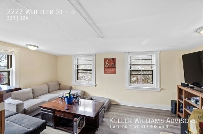 Building Photo - 2227 Wheeler St