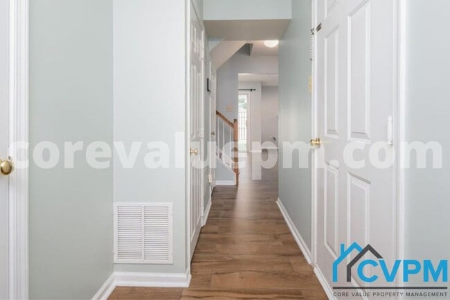 Building Photo - 2336 Turnbridge Ct