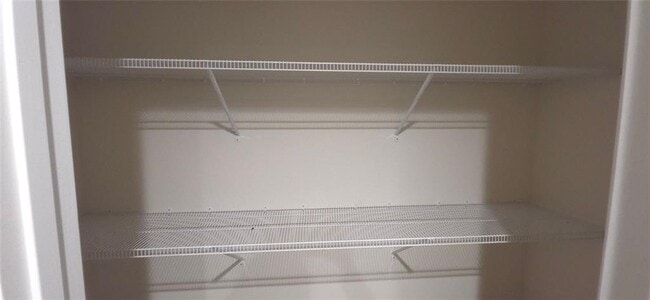 Building Photo - 635 Ben Higgins Rd