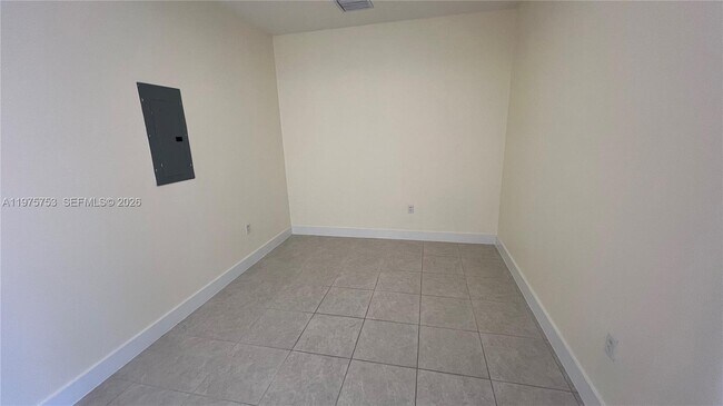 Building Photo - 7915 NW 104th Ave