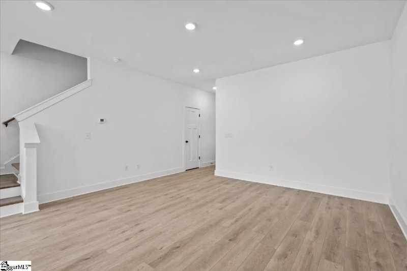 Building Photo - 208 Curhill Ln