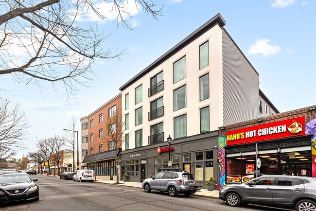 Building Photo - 6155 Ridge Ave