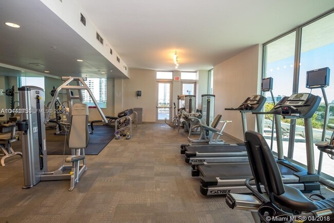 Building Photo - 7901 Hispanola Ave