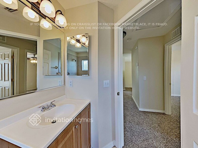 Building Photo - 14309 Gnatcatcher Terrace