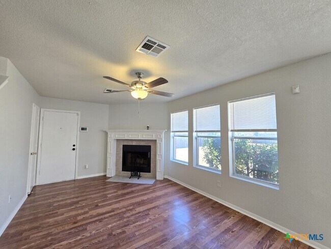 Building Photo - 4407 Paintbrush Dr