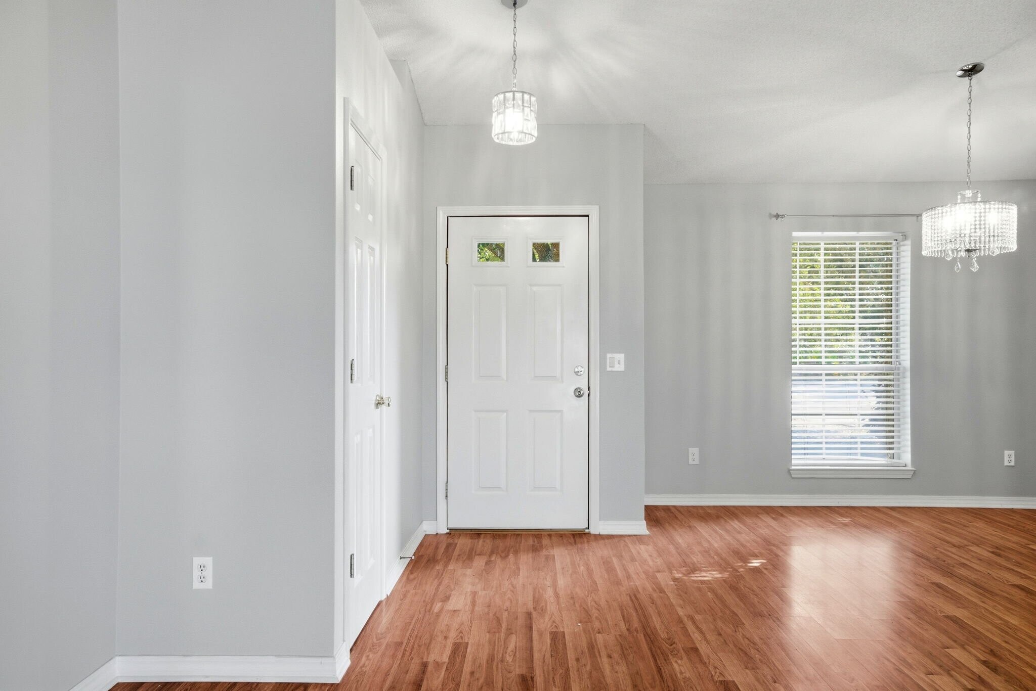 Building Photo - 3315 Bauer Rd