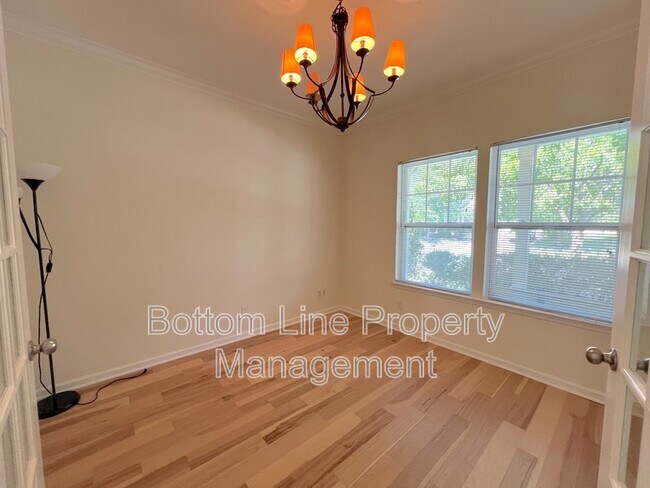 Building Photo - 2602 Impatien Drive
