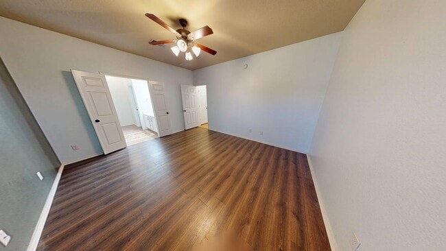 Building Photo - 6705 Rosita Oak Dr