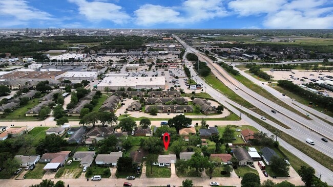 Building Photo - 3511 Palm Ave