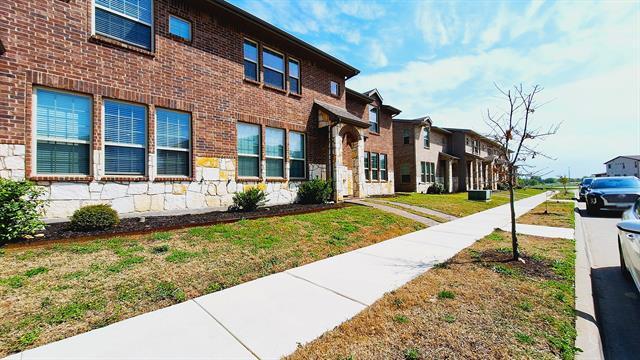 Building Photo - 3329 Solana Cir