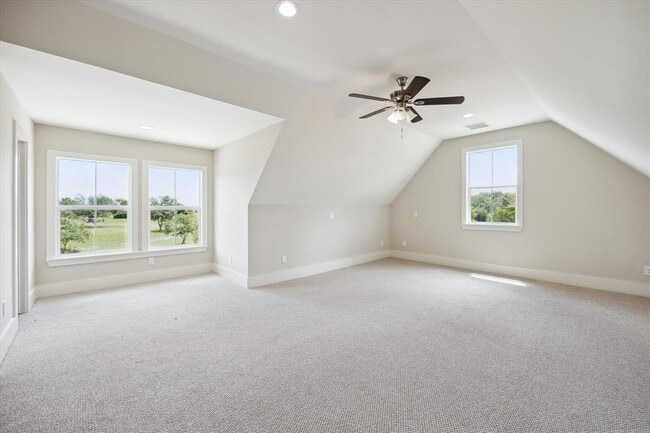 Building Photo - 154 Woodland Mdws Ln