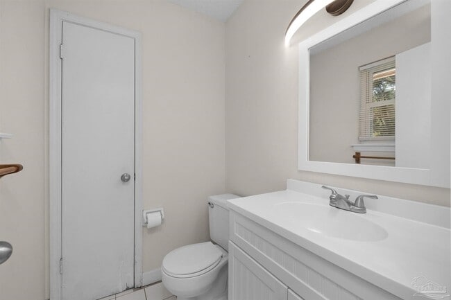 Building Photo - 5229 Compass Ct