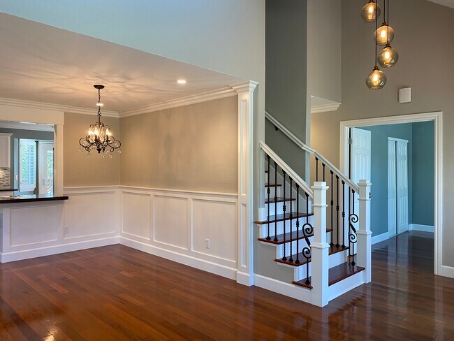 Building Photo - 5841 Charter Oaks Dr