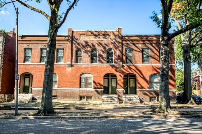 Building Photo - 3805 Shenandoah Ave