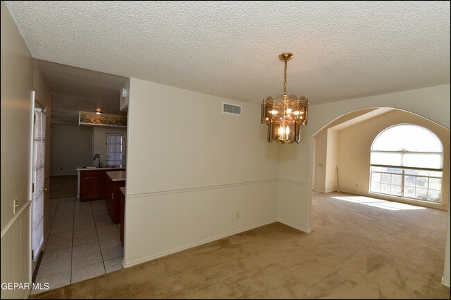 Building Photo - 6553 Brisa Del Mar Dr