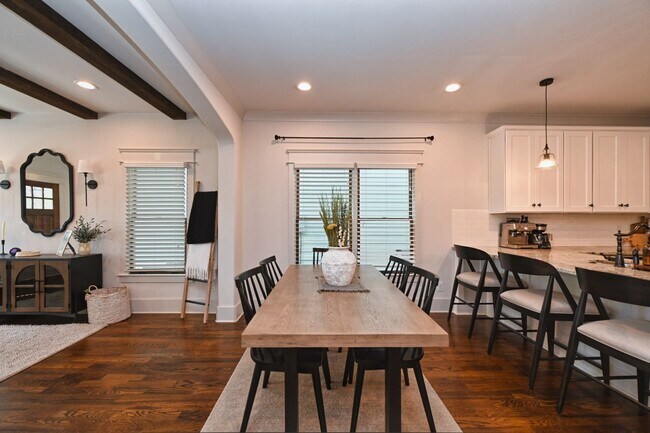 Building Photo - **NEWER HOME IN THE HEART OF EAST NASHVILL...
