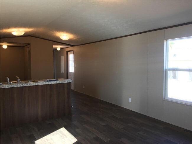 Building Photo - 2149 Hermosa Dr