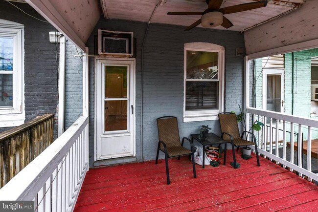 Building Photo - 2509 Christian St