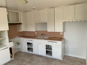 Building Photo - 6342 Springfield St