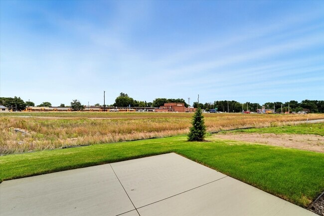 Building Photo - 3472 Knightsbridge Trl N