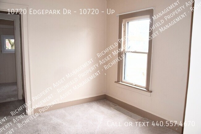 Building Photo - 10720 Edgepark Dr