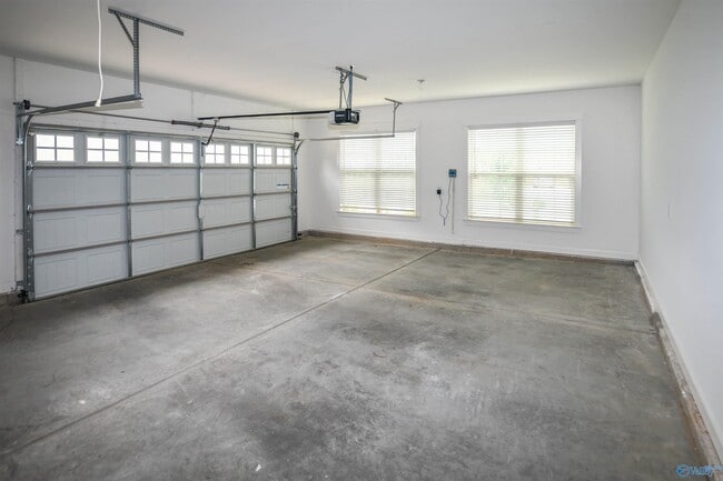 Building Photo - 104 Citation Dr