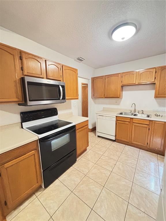 Building Photo - 4830 16th Ave N