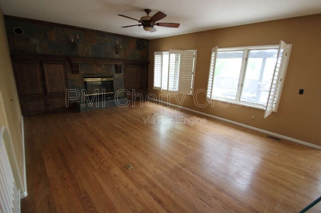 Building Photo - 7489 Bur Oak Pl
