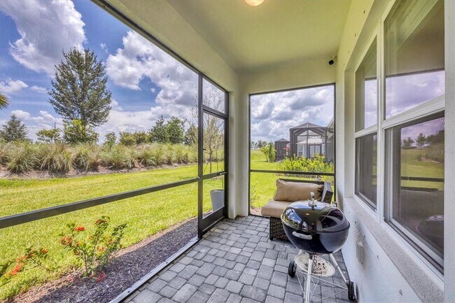 Building Photo - 10108 Hammock Brook Dr