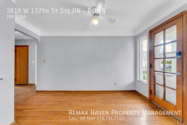 Building Photo - 3819 W 137th St