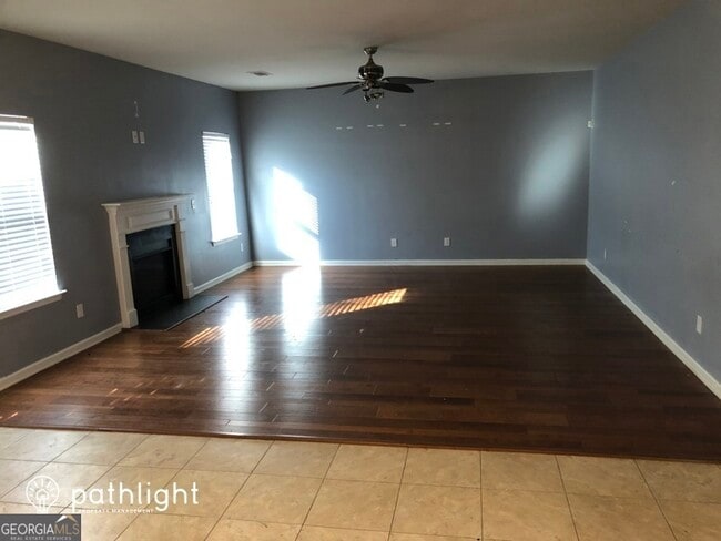 Building Photo - 336 Madison Grace Ave