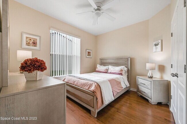 Building Photo - 940 Wimbledon Dr