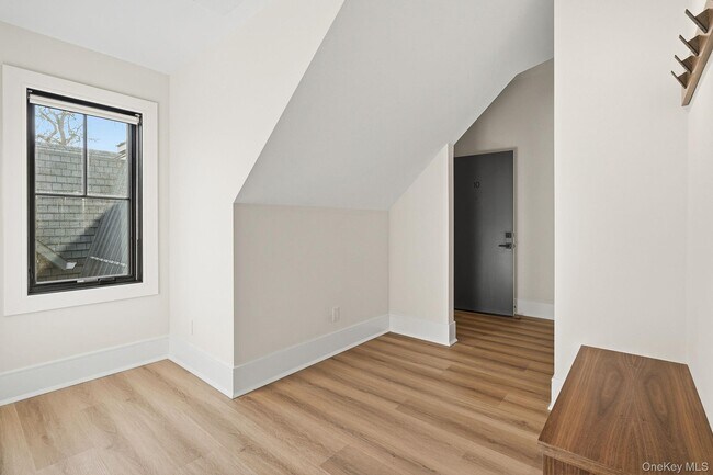 Building Photo - 34 Clinton Ave