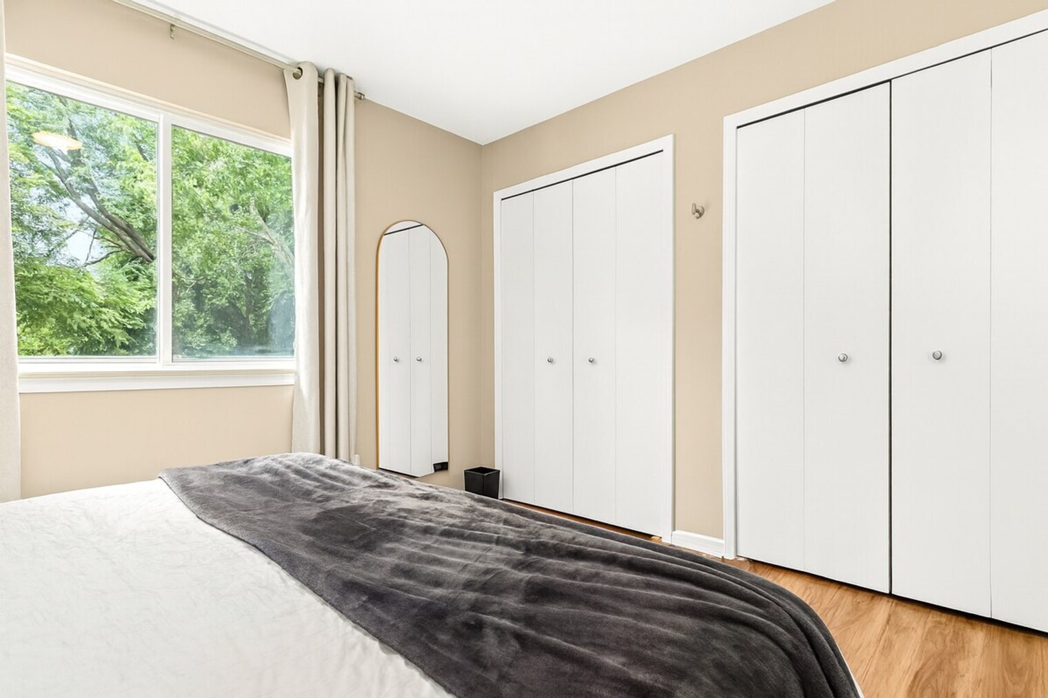 Building Photo - 18459 Sharon Ln