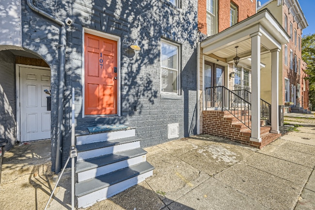 Building Photo - 107 N Chester St