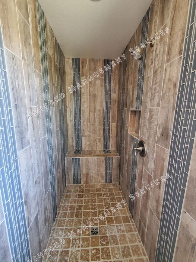 Building Photo - RANCHO CABRILLO 5 BEDROOM HOME FOR RENT