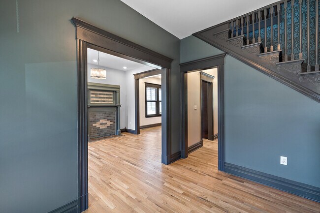 Building Photo - 4004 Porter St