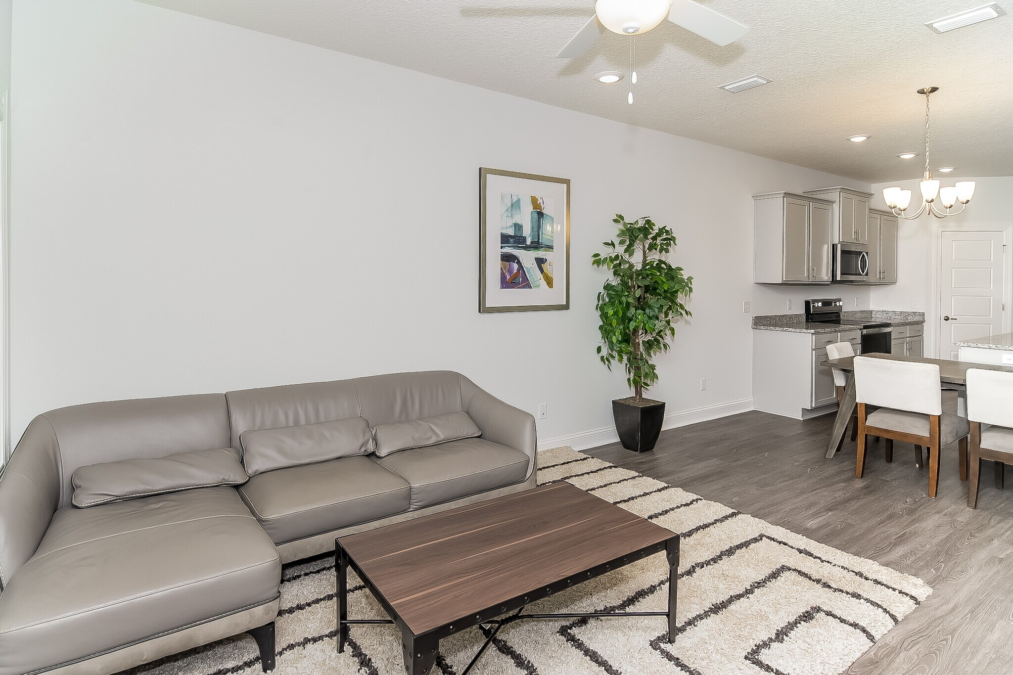 Building Photo - 2015 Silo St