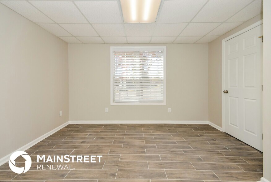 Building Photo - 54 Ann Cir