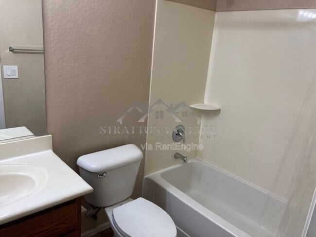 Building Photo - 4445 E Amarillo Dr