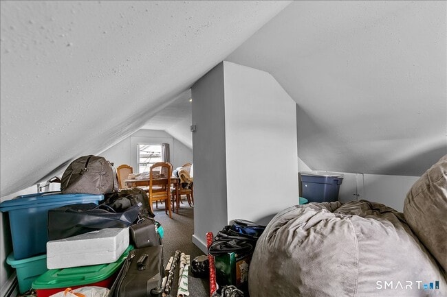 Building Photo - 17 Clinton St