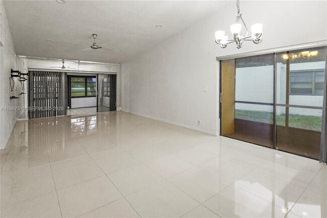 Building Photo - 9311 Wedgewood Dr