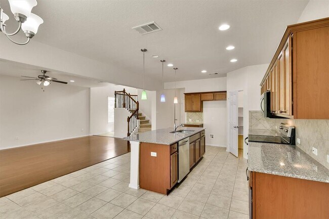 Building Photo - 16324 Copper Ellis Trace
