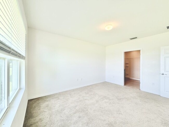 Building Photo - 3422 Cancun Ct