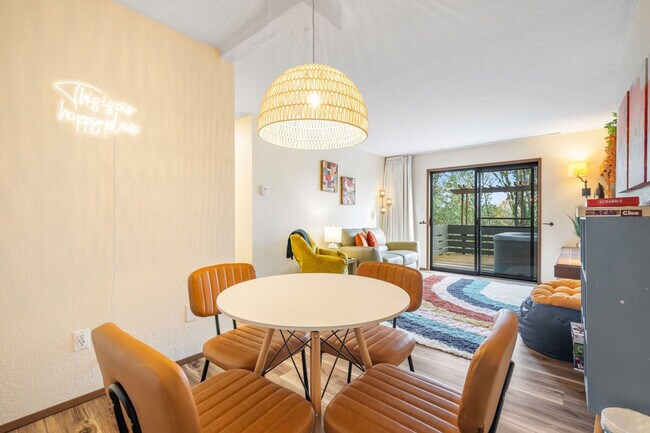 Building Photo - 5504 NE 190th St