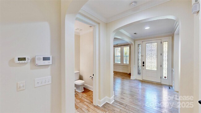 Building Photo - 11052 Preservation Park Dr